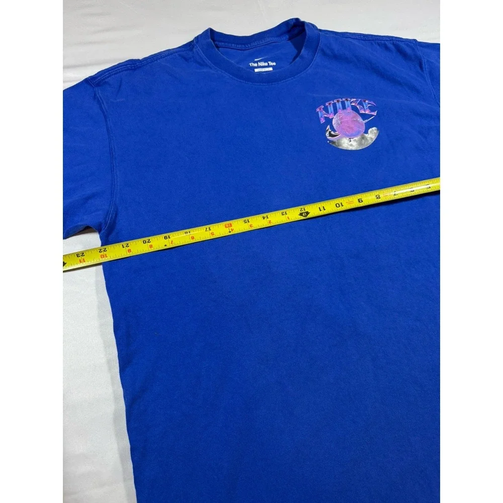 Nike Men's Large Basketball Hoops Graphic Heavyweight Shirt
